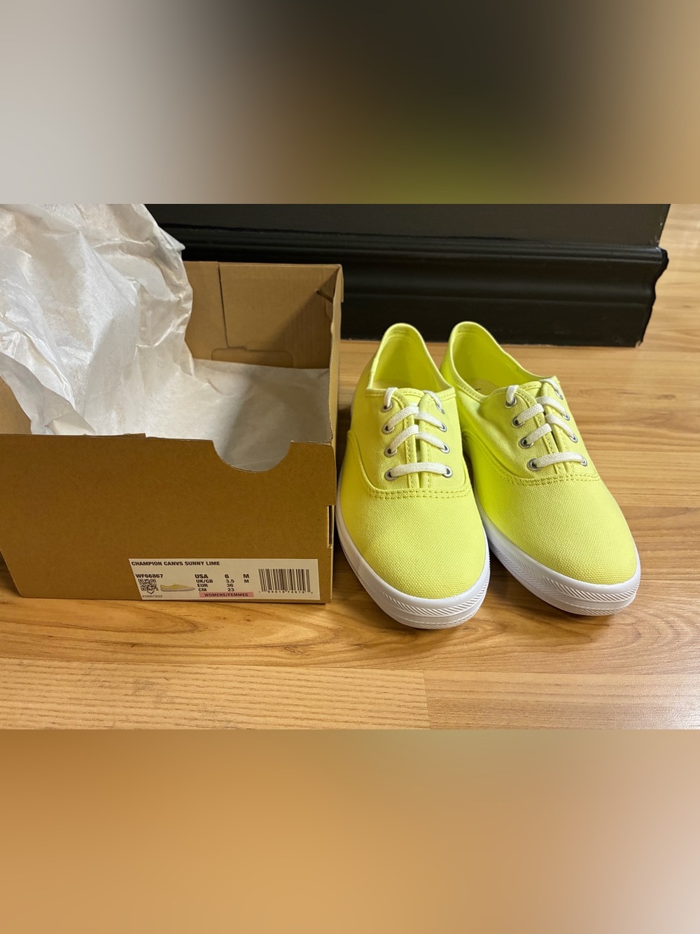 Keds Womens Canvas Slip-On Sneakers Sunny Lime
